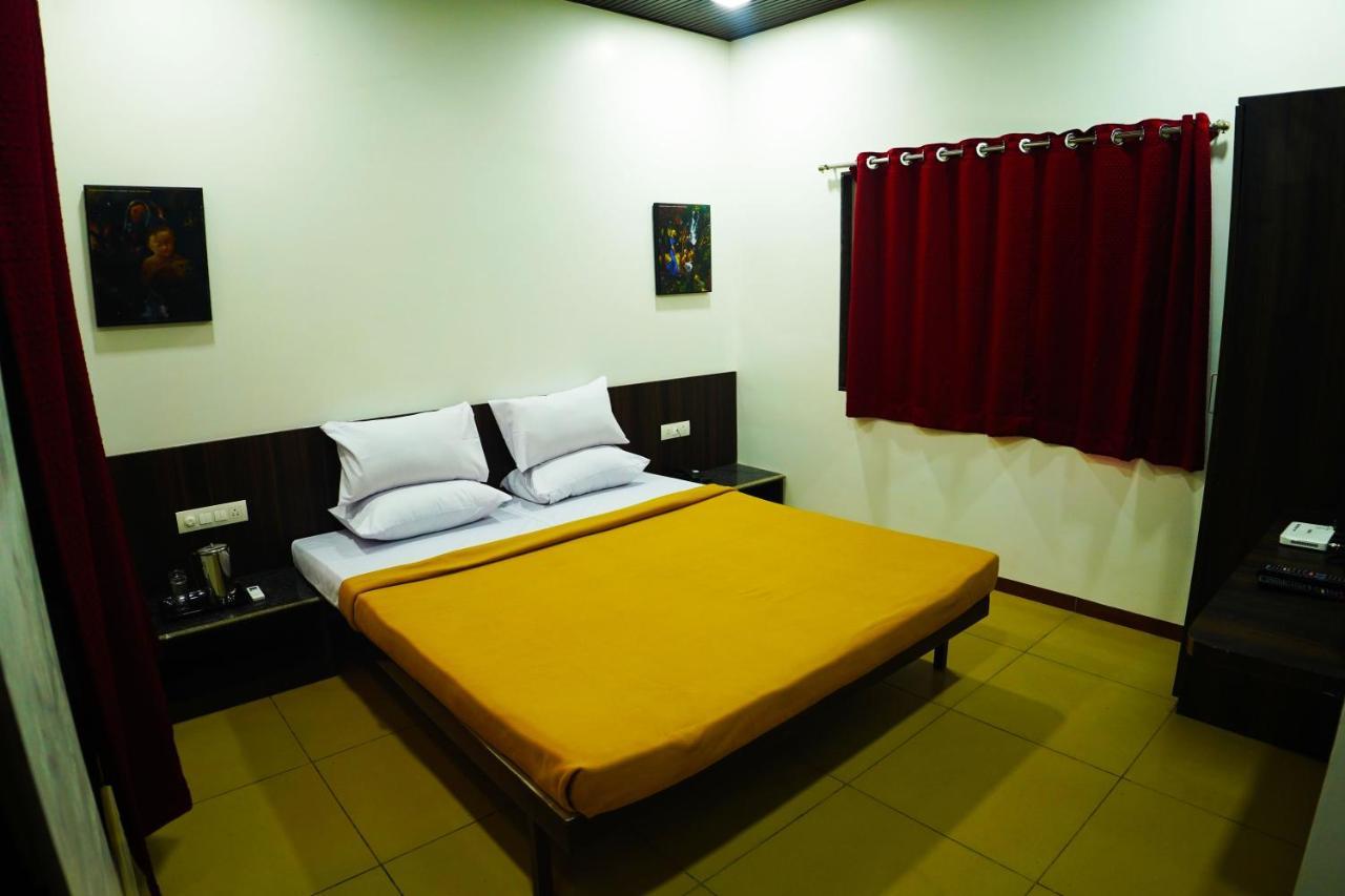 Elitehotels And Resorts Pvt Ltd Alībāg Esterno foto