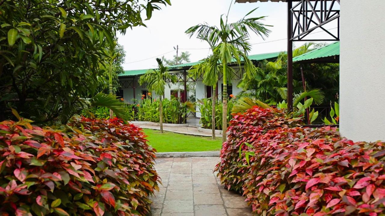 Elitehotels And Resorts Pvt Ltd Alībāg Esterno foto