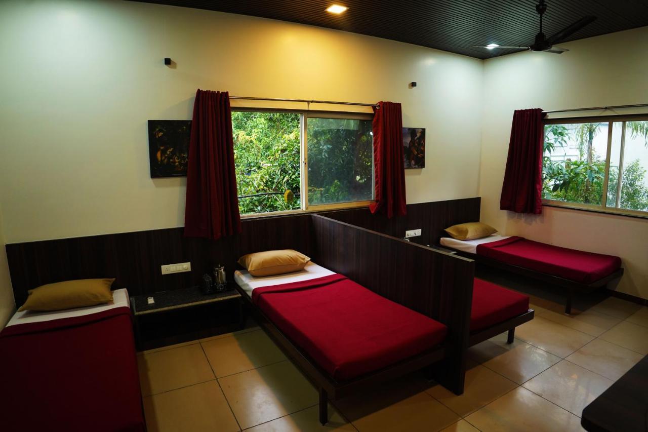 Elitehotels And Resorts Pvt Ltd Alībāg Esterno foto