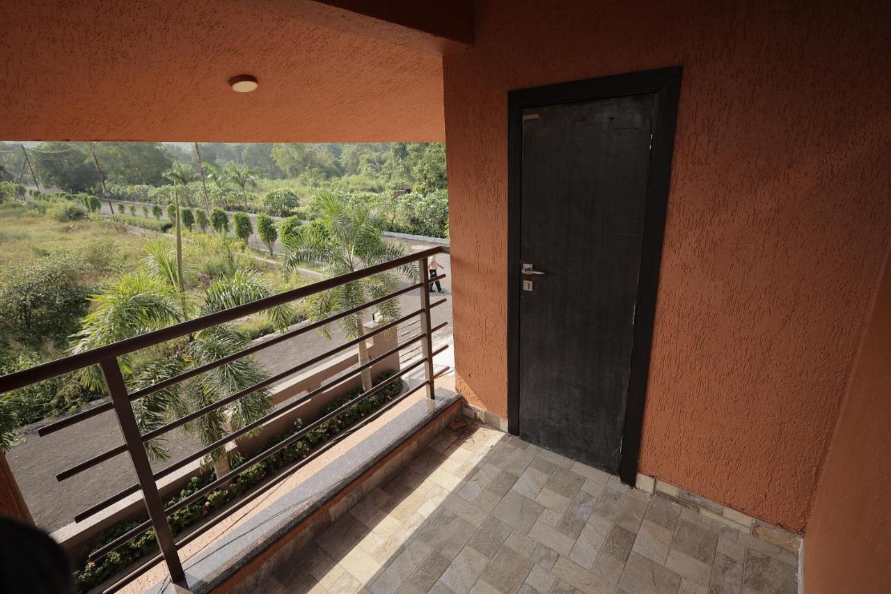 Elitehotels And Resorts Pvt Ltd Alībāg Esterno foto
