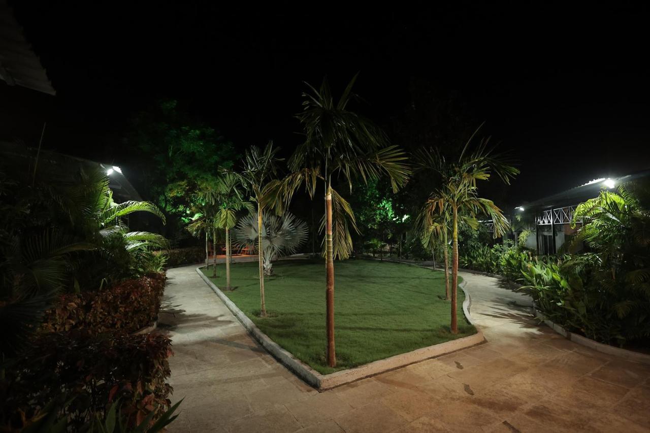 Elitehotels And Resorts Pvt Ltd Alībāg Esterno foto
